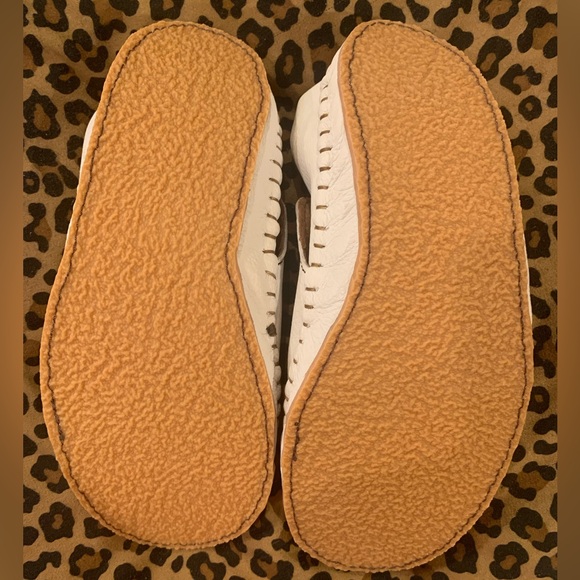 Broncy Donkey handmade leather moccasins - Picture 2 of 3